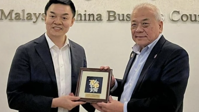吴添泉：赴华免签延长至30天　助长马中经贸商旅交往促进友好